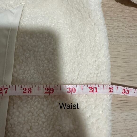 Skims Women’s Boxy Zip Up Teddy Jacket in Ecru Size 4X - Picture 14 of 16